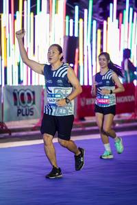 BIB: 
                            <button type="button" onclick="openModal(24571567)" class="btn btn-primary btn-sm float-right btn-popup" data-toggle="modal" data-target=".modal-high-quality">
                        <i class="fas fa-shopping-cart"></i> Add to Cart
                    </button>
                                            <button type="button" onclick="isThisMe(24571567, true)" class="btn btn-success btn-sm float-right btn-popup btn-isme hidden" data-toggle="tooltip" data-placement="bottom" title="นี่คือรูปของคุณใช่ไหม คลิกที่นี่เพื่อเอาเข้าอัลบั้ม">
                        <i class="fas fa-plus"></i> Add to album
                    </button>
                    <button type="button" onclick="isThisMe(24571567, false)" class="btn btn-warning btn-sm float-right btn-popup btn-isnotme hidden">
                        <i class="fas fa-ban"></i> Remove from album
                    </button>